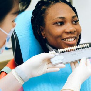 Veneers color selection
